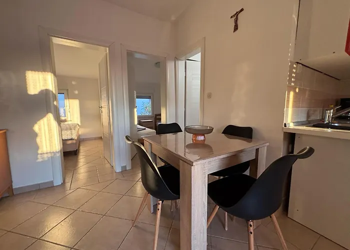 Apartament Ruza