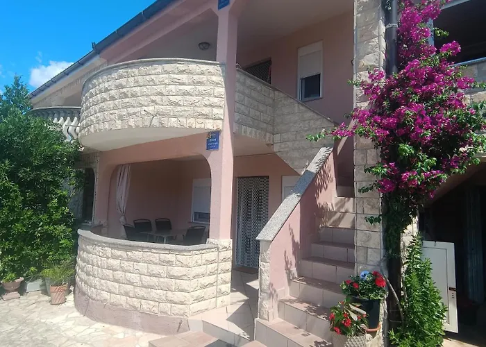 Апартаменты Ruza Вир